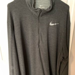 Men’s Nike pullover